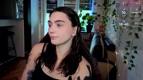 Alice online show from October 9, 8:07 am