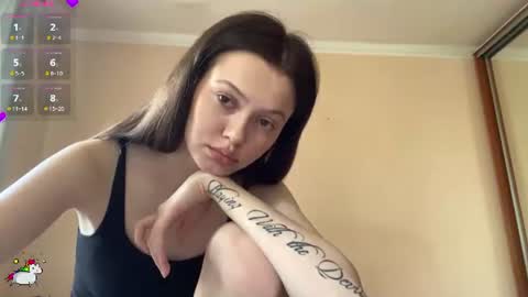 Lauren online show from July 17, 7:35 am