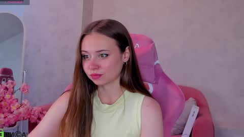 Vanessa online show from June 10, 9:19 am