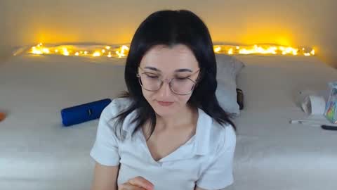 Your Dorotty online show from December 12, 12:38 am