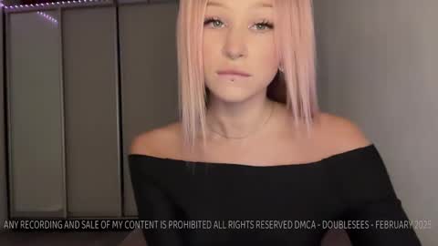 MOLLYYYY dont forget to give me a thumb up online show from March 3, 9:38 am