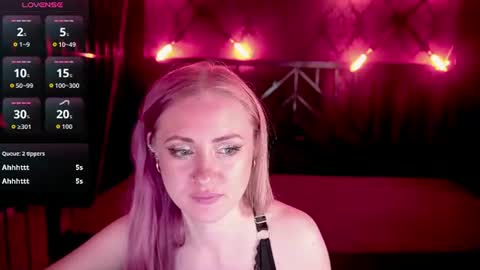 Lina online show from June 14, 5:52 am