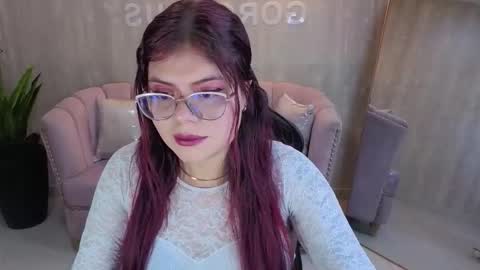Snapshot of draviana_a chatting on October 17, 3:32 am Draviana online show from October 17, 3:32 am
