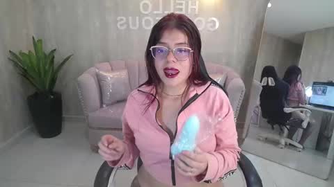 Snapshot of draviana_a chatting on September 19, 3:16 am Draviana online show from September 19, 3:16 am