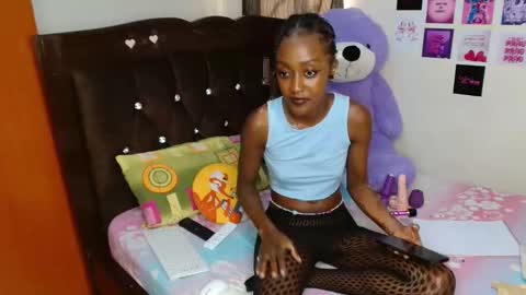 Dreameyes online show from March 9, 12:08 pm