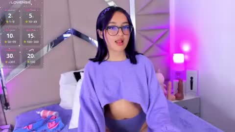 dreammy_kitty online show from June 17, 1:45 pm
