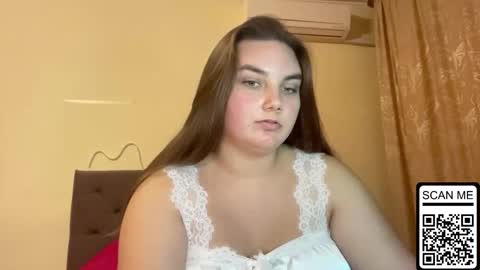 Snapshot of dreamyblushfairy chatting on October 7, 5:17 pm Mila online show from October 7, 5:17 pm