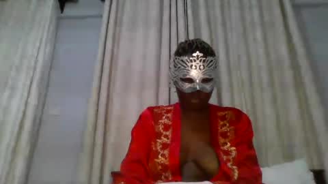 dreamydollxo485 online show from July 18, 11:07 pm