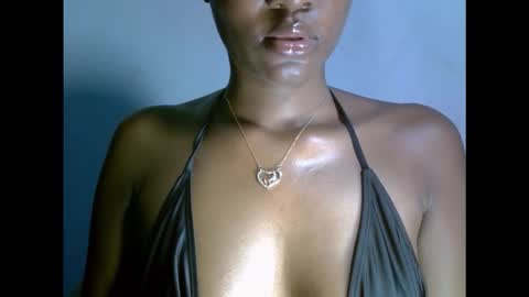 drippingpussy__ online show from December 1, 8:00 pm