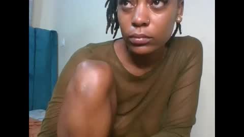 drippingqueenxoxo online show from April 22, 8:11 am