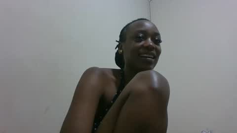drippingqueenxoxo online show from April 23, 8:22 am