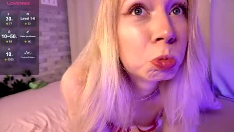 Mila online show from May 4, 5:55 am