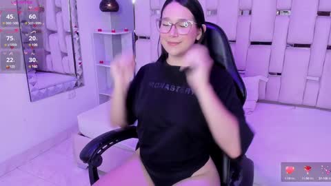 mandy online show from January 14, 1:38 pm