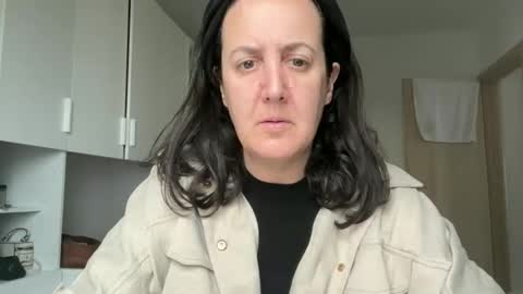 Dr. Resa online show from February 15, 10:36 am