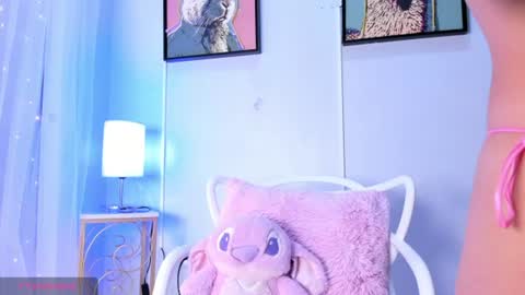 dulce__fiore07 online show from July 1, 12:15 pm