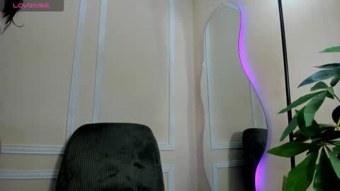 dulce__fiore07 online show from December 1, 12:41 pm