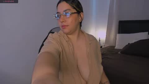 dulce brithany online show from June 27, 2:01 pm