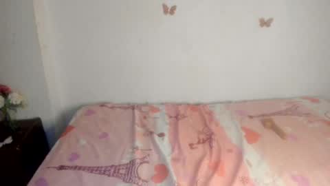 dulce_lan18 online show from July 18, 4:42 pm
