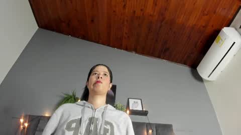 DULCE AURORA online show from July 19, 10:50 am