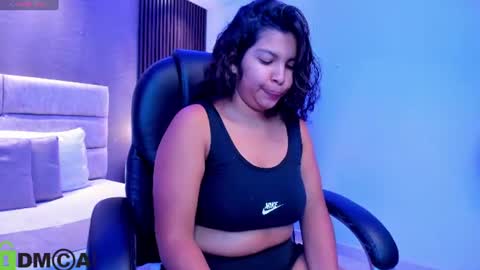 Dulce  online show from July 13, 1:23 pm