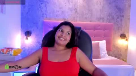 Dulce  online show from July 16, 7:07 pm