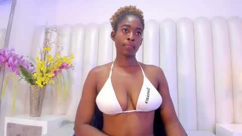 Dulce online show from March 6, 4:57 pm