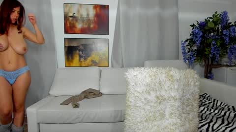 Snapshot of dulceys chatting on March 10, 6:16 am dulceyjohn online show from March 10, 6:16 am