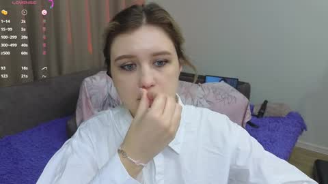 Snapshot of dusyastar chatting on December 9, 1:45 pm Dusya online show from December 9, 1:45 pm