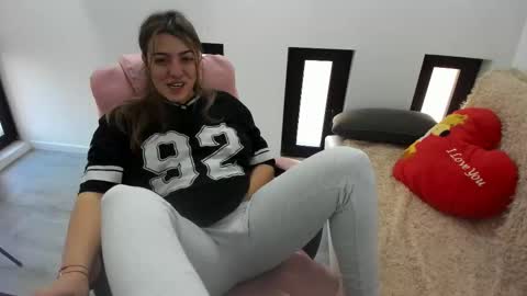 dayana online show from March 9, 5:21 am