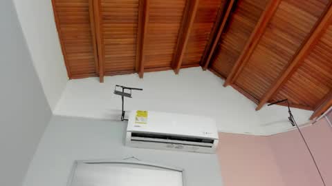 Juana online show from November 23, 7:15 pm