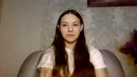Yuni online show from April 25, 6:16 am