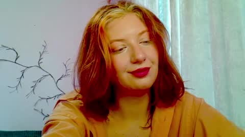 Lily online show from April 15, 8:37 am