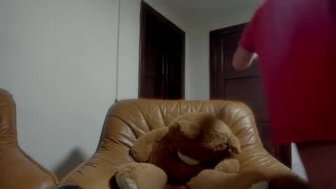 Snapshot of easyacee chatting on March 8, 7:07 pm easyacee online show from March 8, 7:07 pm