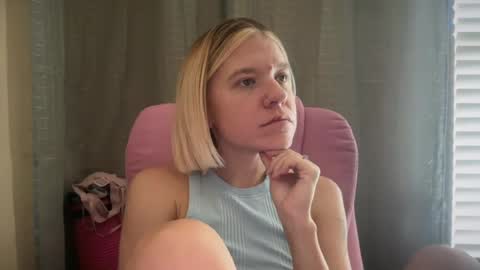 americnbarbie online show from July 28, 4:39 pm