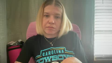 americnbarbie online show from June 19, 4:32 pm