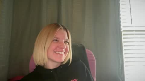 americnbarbie online show from April 29, 6:02 pm