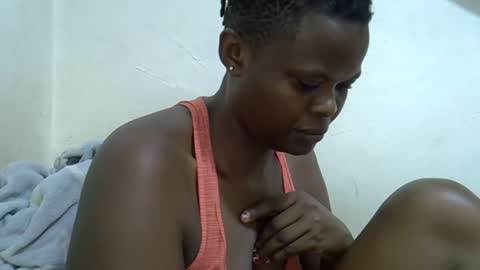 ebony_cuttey30 online show from July 2, 4:07 am