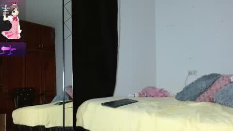 Snapshot of ebony_joness1 chatting on October 6, 3:23 am maria online show from October 6, 3:23 am