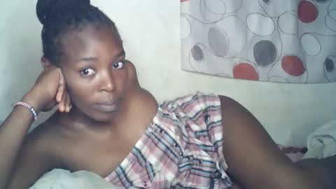 ebony_phoenix12 online show from October 25, 2:30 am