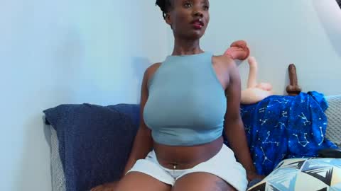 Ebony Melanie online show from July 1, 12:26 pm