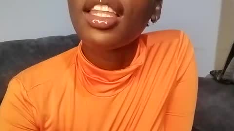 Ebony Melanie online show from March 6, 9:53 pm