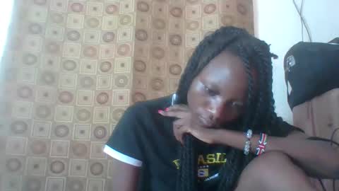 Snapshot of ebonycutegal4 chatting on February 21, 6:18 am MELLEN online show from February 21, 6:18 am