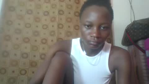 Snapshot of ebonycutegal4 chatting on February 26, 5:57 am MELLEN online show from February 26, 5:57 am