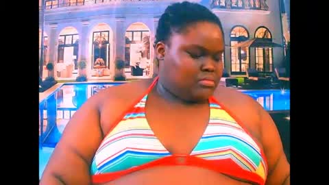 ebonyhotbuns4u2luv online show from June 12, 6:32 am