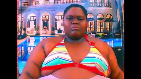 ebonyhotbuns4u2luv online show from June 2, 6:31 pm