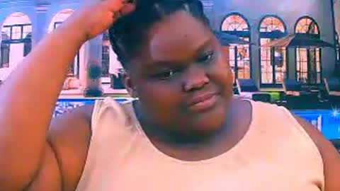 ebonyhotbuns4u2luv online show from June 25, 6:07 am