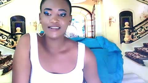Snapshot of ebonyolive69 chatting on December 4, 5:22 pm Cindy online show from December 4, 5:22 pm