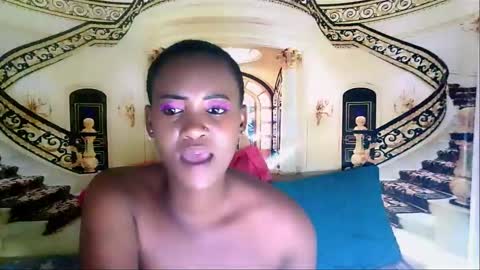Snapshot of ebonyolive69 chatting on December 11, 9:45 pm Cindy online show from December 11, 9:45 pm