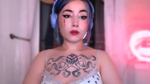 Snapshot of ediefris chatting on September 18, 11:03 pm fickle demon made of clumps of matter online show from September 18, 11:03 pm