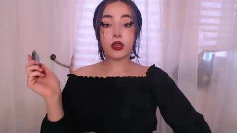 Snapshot of ediefris chatting on September 25, 4:44 am fickle demon made of clumps of matter online show from September 25, 4:44 am